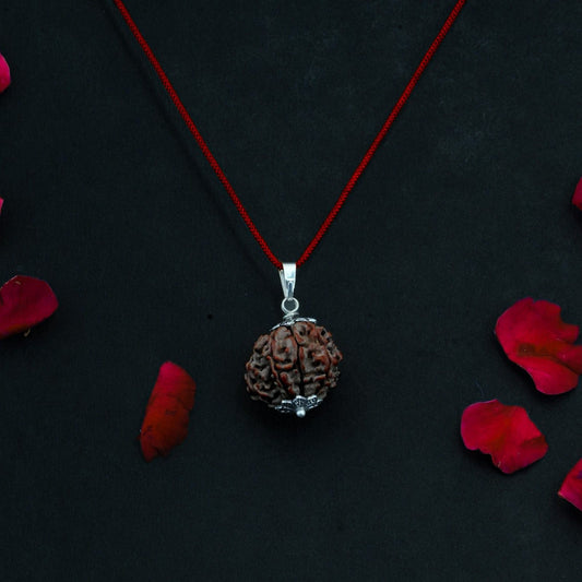 9 Mukhi Nepali Rudraksha