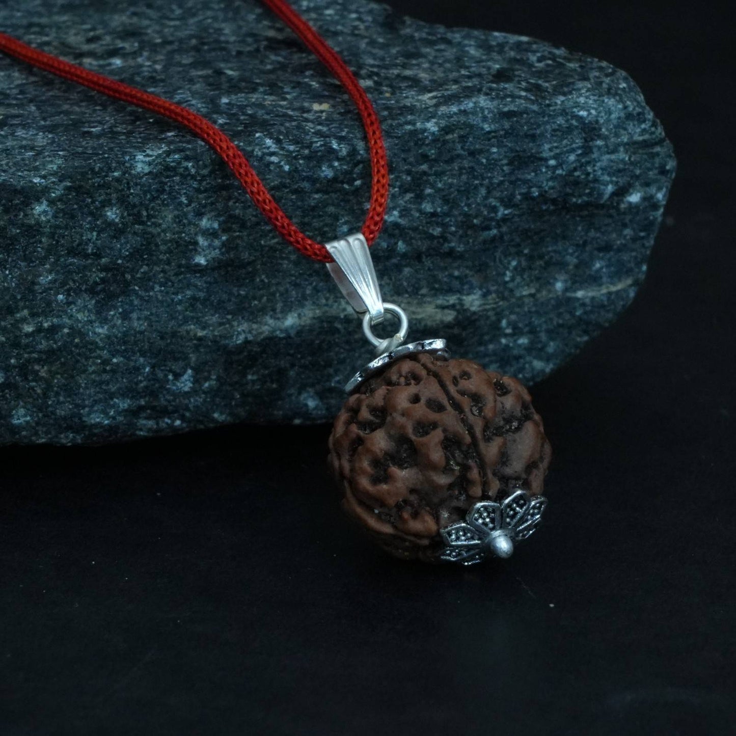 5 Mukhi Nepali Rudraksha