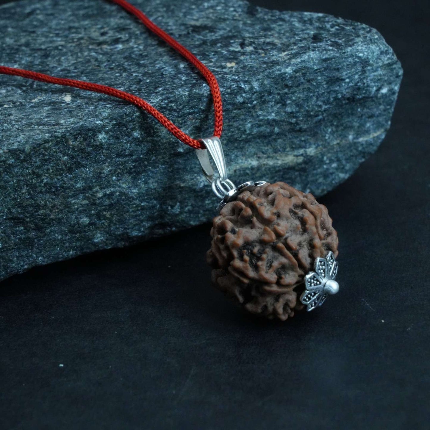 7 Mukhi Nepali Rudraksha